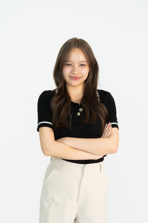 Poy Pornchanok