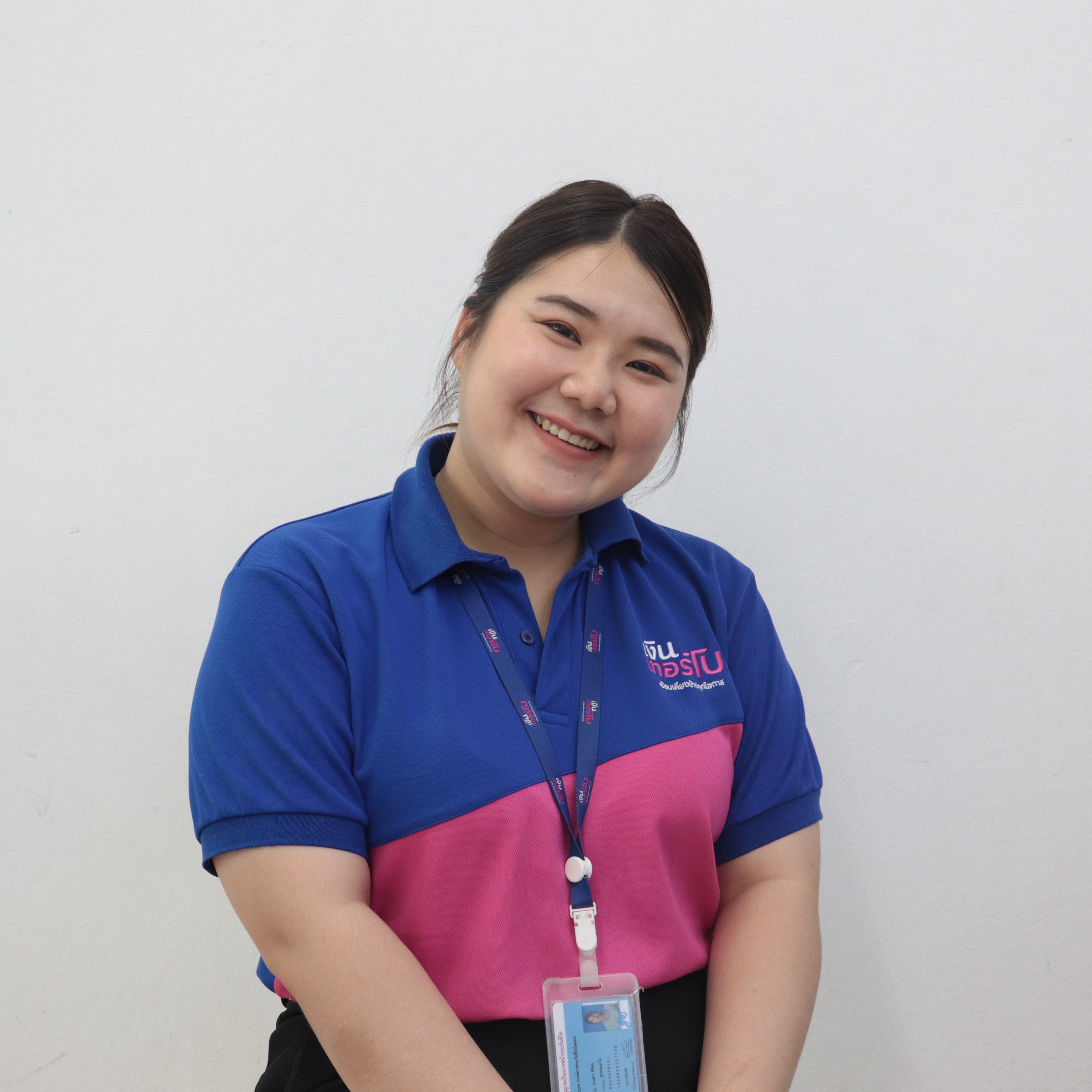 ของขวัญ ศิริพร